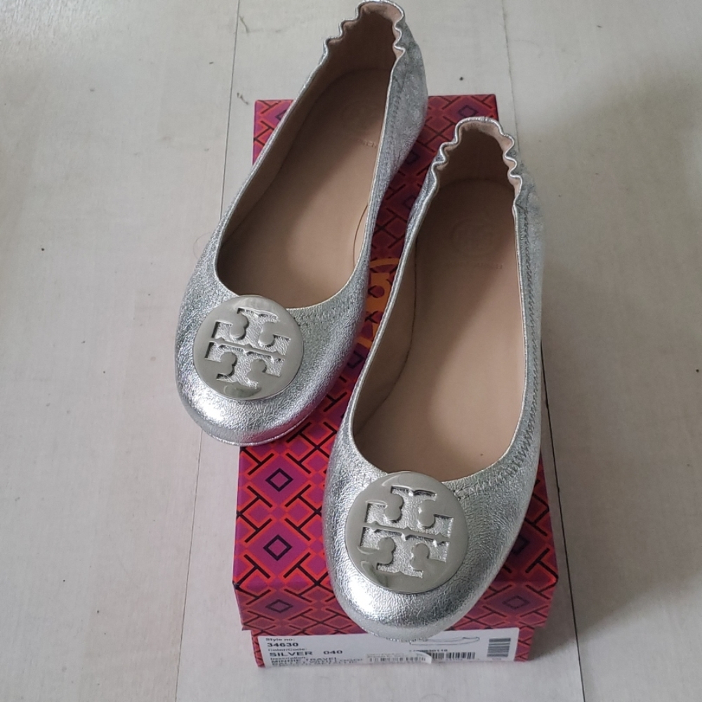 TORY BURCH